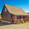 Highland Dream, Hot Tub, FREE tickets each paid day, Near Dollywood, WIFI!!!