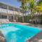 AQUAMARINE, 2 bedroom beach house and private pool, Orient beach!