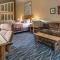 Best Western Plus Battleground Inn & Suites