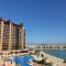 bnbmehomes - Private Beach, Infinity Pool, Beach Club at Andaaz -204 - Dubai