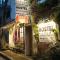 Crossroads Hostel Manila