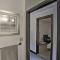 Modern Entertainment Getaway Off Sacramento River!