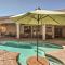 Less Than 2 Mi to Lake Havasu Spacious Home with Patio! - مدينة ليك هافاسو