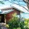 CrossTrees Chalet - Seaview - Waiheke Holiday Unit - Te Whau Bay