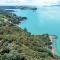 CrossTrees Chalet - Seaview - Waiheke Holiday Unit - Te Whau Bay