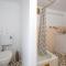 The Deckhouse I Pet Friendly I 2 Mins to Beach