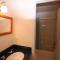 216 New Castle St.