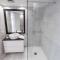 VACATION MARBELLA I Los Naranjos, Duplex Penthouse, Golf Lovers, Security, Swimming pool, Fastest WiFi with Rooftop and Terrace
