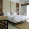 Iris Hotel