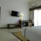 Iris Hotel