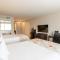 Craigshire Suites - Arlington - Arlington