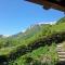 Chalet with balcony in the French Alps - Celliers Chalet with balcony in the French Alps - Celliers
