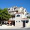 Villa Adagio Apartments