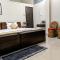 Townhouse - The Urban Inn