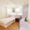 Apple Hotel