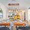 Mogan luxury apartment, sea views, jacuzzi and sauna.