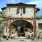 Elegant Villa in Tuscany