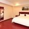 GreenTree Inn ShanDong RiZhao JuXian YinXing Avenue Middle ShanDong Road Business Hotel - Juxian