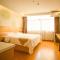 GreenTree Inn Zaozhuang Taierzhuang Ancient City Tourist Service Center Business Hotel - Zaozhuang
