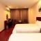 GreenTree Inn ShanDong RiZhao JuXian YinXing Avenue Middle ShanDong Road Business Hotel - Juxian