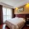 GreenTree Inn Chengdu high-tech Development West Zone Shidai Tian Street Express Hotel