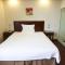 GreenTree Inn Jiangsu Zhenjiang Yidu Building Materials city Express Hotel - Zhenjiang