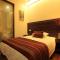 GreenTree Inn Jiangsu Nantong Qidong Middle Heping Road Business Hotel
