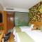 Vatica Hefei Silihe Road wen One hundred street Hotel