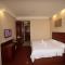 GreenTree Inn Hainan Haikou East Train Station East Fengxiang Road Business Hotel - Haikou