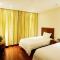 GreenTree Inn Shandong Zaozhuang Xuecheng District Road Taishan Road Road Communist Youth League School Express Hotel