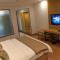 GreenTree Inn Huangshan Xiuning County Qiyun Mountain Business Hotel - Xiuning