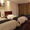 GreenTree Inn HeBei ChengDe Railway Station Southeast ChengDe Century City Business Hotel - Čcheng-te