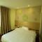 GreenTree Inn Jiangsu Nantong Haimen Bus Statian Shell Hotel - Haimen