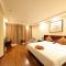 GreenTree Inn JiangSu HuaiAn University Town Science and Technology Avenue Business Hotel - Хуай'ань