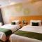 GreenTree Inn Xinyang Gushi County Yucheng Avenue Express Hotel - Yaowandukou