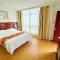 GreenTree Inn Hebei Xingtai Railway Station Business Hotel - Xingtai