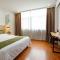 GreenTree Inn Changzhou Xinbei District Taihu Road Wanda Plaza Dinosaur Park Express Hotel - Changzhou