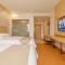 GreenTree Inn LiuAn Huoshan County Yingjia Avenue County Hospital Express Hotel - Huoshan