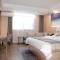 VX Xuzhou Gulou District Yangshan Road Hotel