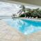 Coral Sea private beachfront panorama with infinity pool - Tuckerʼs Town