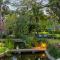 Country Lane Lodge