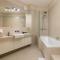 Apartment Słomińskiego 5 II with Balcony by Noclegi Renters - Varsovie