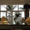 Iris Hotel