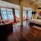 Prins Hendrik Suites