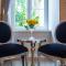 Peninsula Luxury Rooms