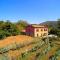 Tuscan Farmhouse in Castiglione di Garfagnana with Garden