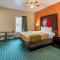 Econo Lodge Inn & Suites - Granite City