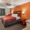 Econo Lodge Inn & Suites - Granite City