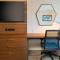 Holiday Inn Express & Suites - Las Vegas - E Tropicana by IHG
