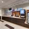 Holiday Inn Express & Suites - Roanoke – Civic Center - Roanoke